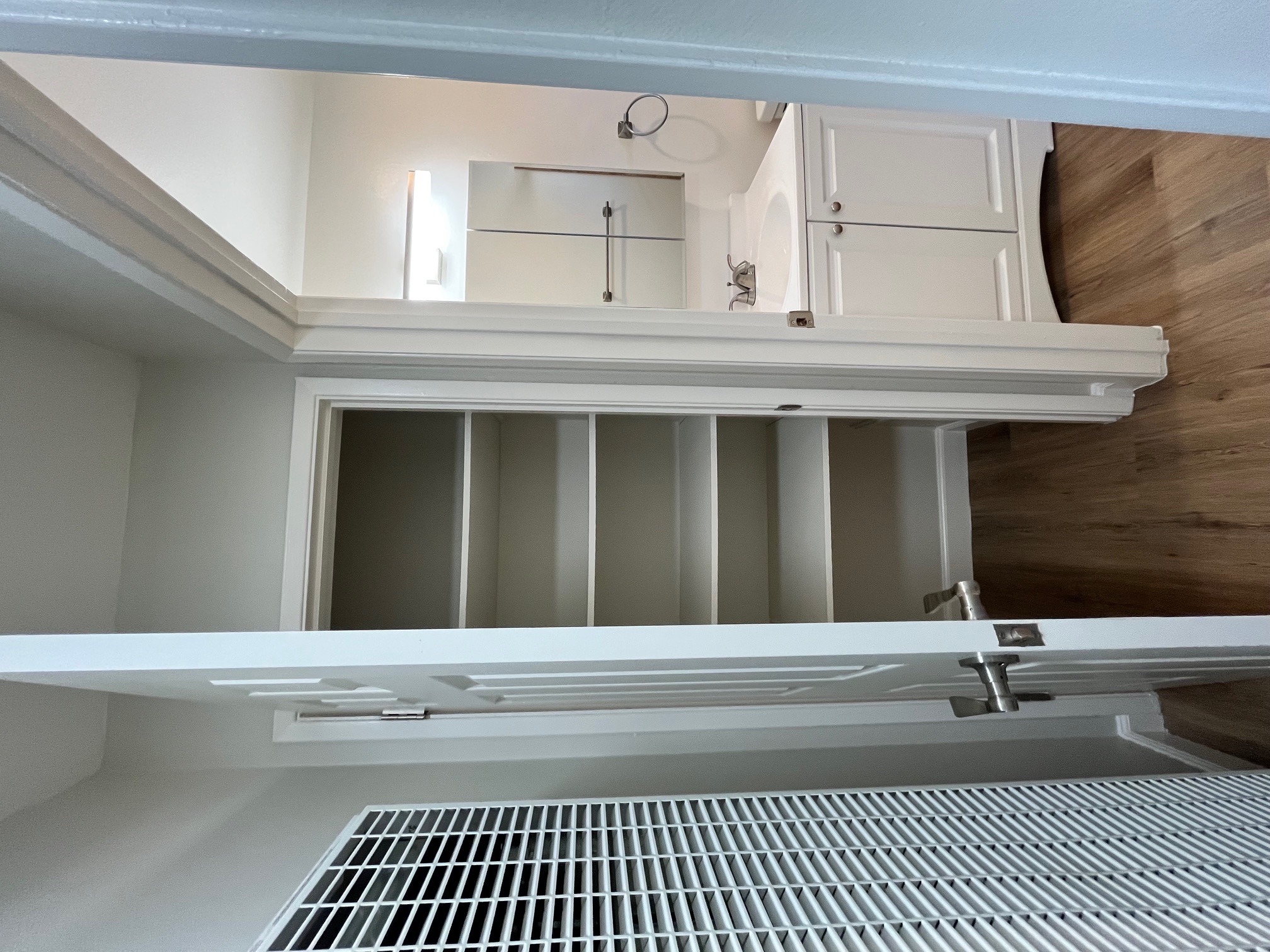Colony Street Apts photo 5